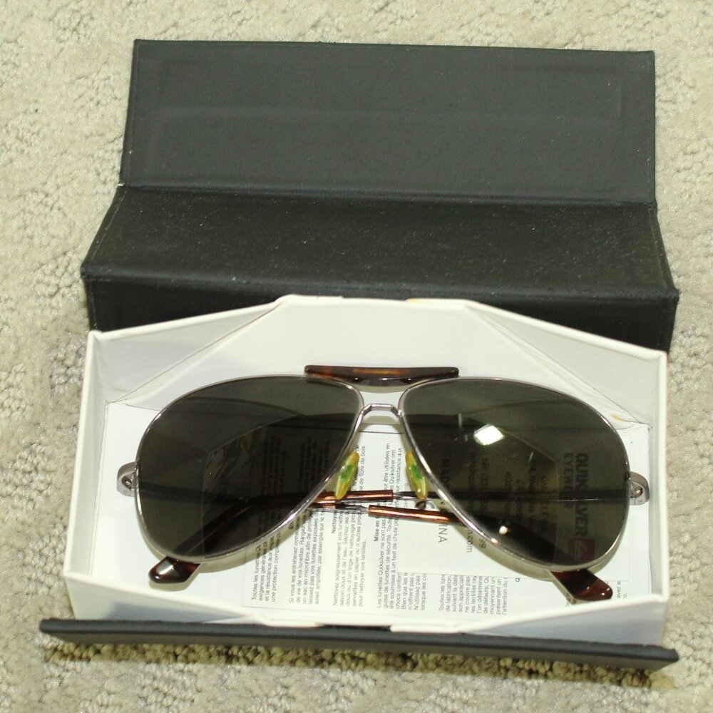 Quicksilver Aviator Gun/Gray Apache QEMN010/216A Sunglasses